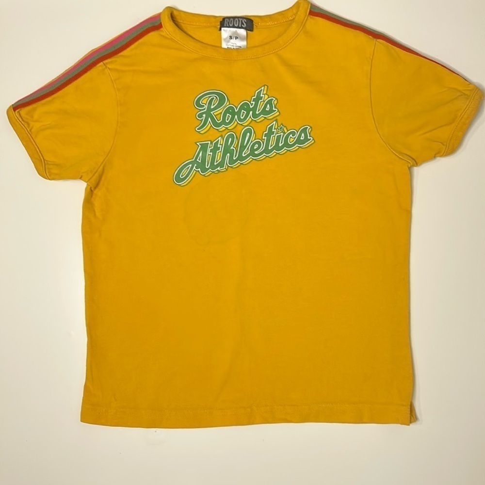Roots Athletics retro style tshirt kids size small 100% cotton 70’s inspired